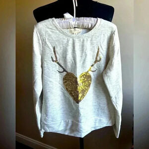 GIRLS BTWEEN GOLD SEQUENCE HOLIDAY HEART/DEER HEAD NWT